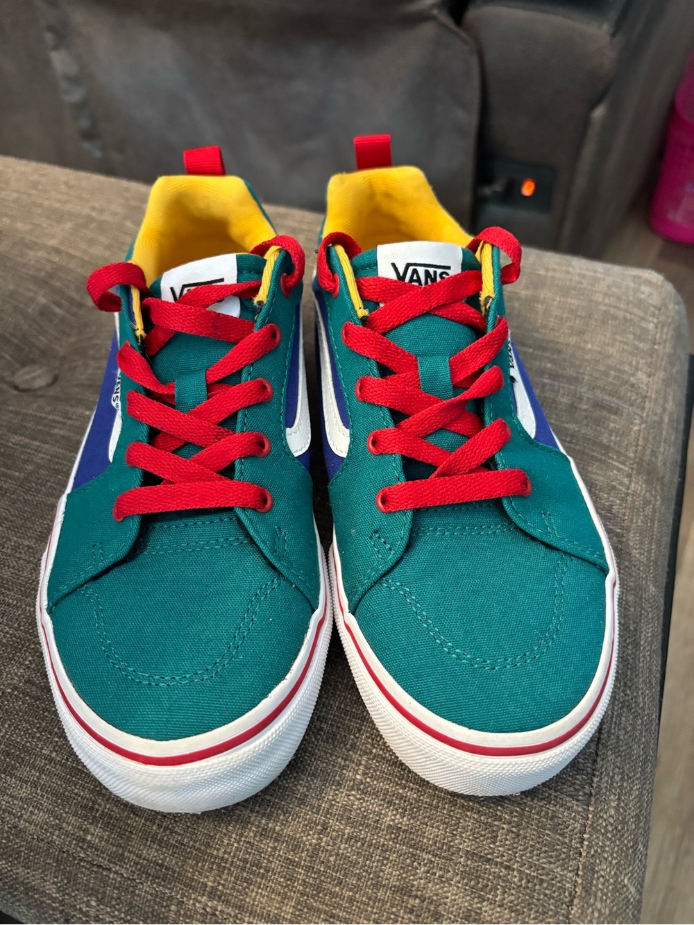 Vans Kids Low-Top Sneakers in Teal with Red Laces and Yellow Lining